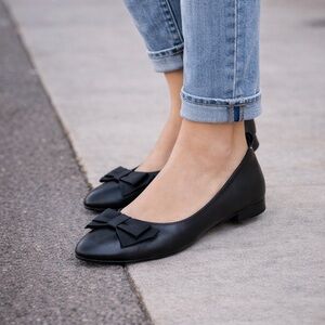Gentle Souls Black Leather Bow Ballet Flats Size 8.5